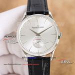 Perfect replica of Jaeger-LeCoultre Master Ultra Thin silver dial and black leather strap watch (1)_th.jpg